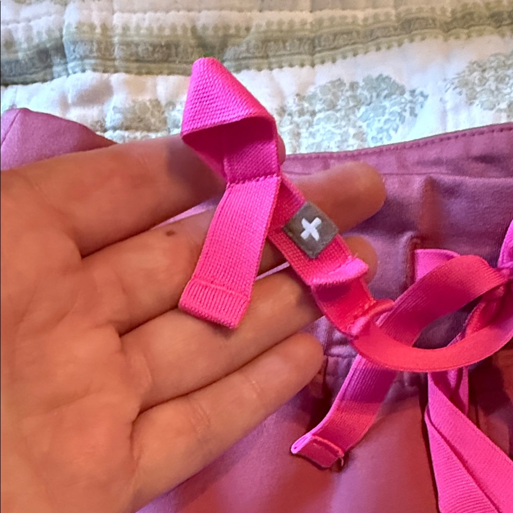 Figs special edition breast cancer Pink Jogger Pants with pink ribbon Drawstring - Picture 2 of 3